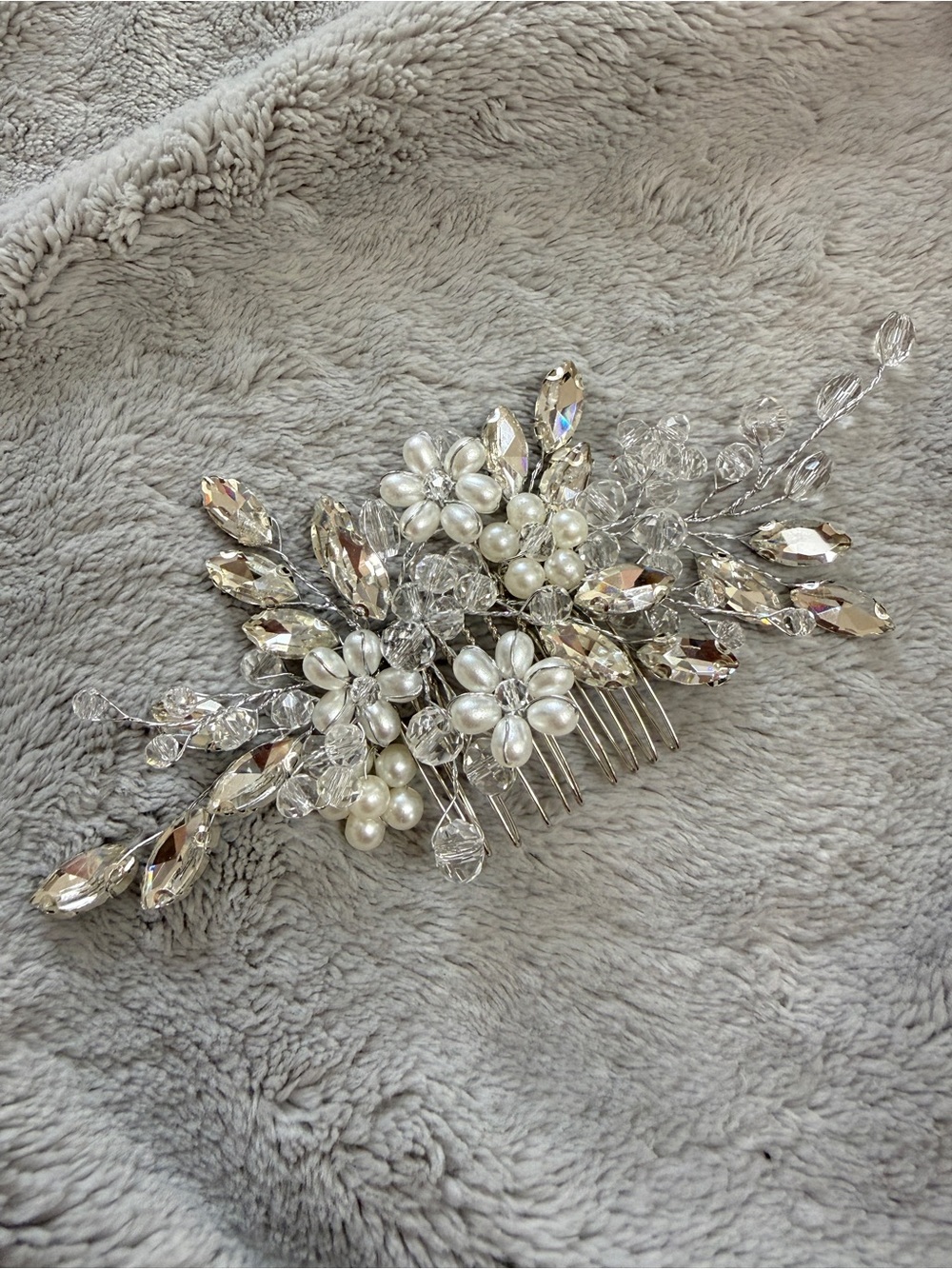 New Bridal Crystal & Faux Pearl Hair Comb